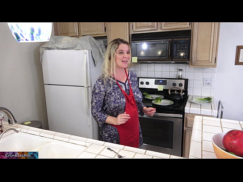 ❤️ Stepmom milking anjeunna di dapur saméméh tanggal na ️ porno dina su.yespornpics-com.ru ❌